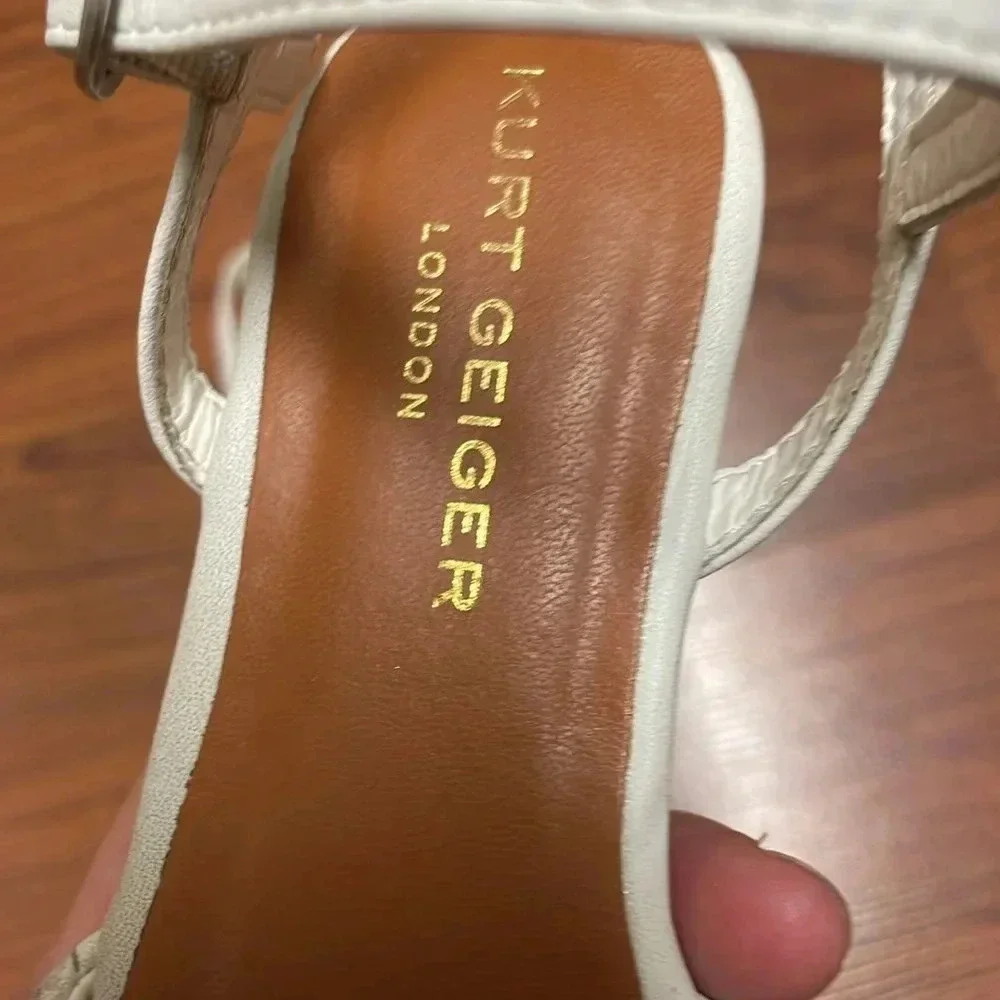Kurt Geiger girls white
